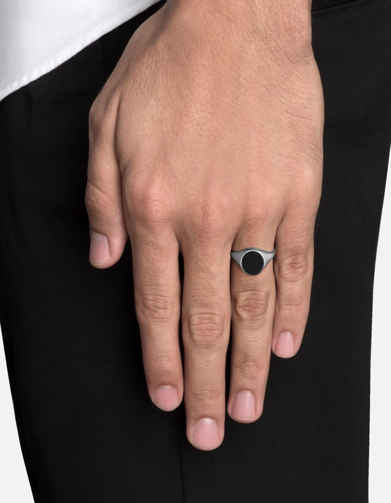 Miansai - Bague Heritage, argent sterling/émail noir – Image 4