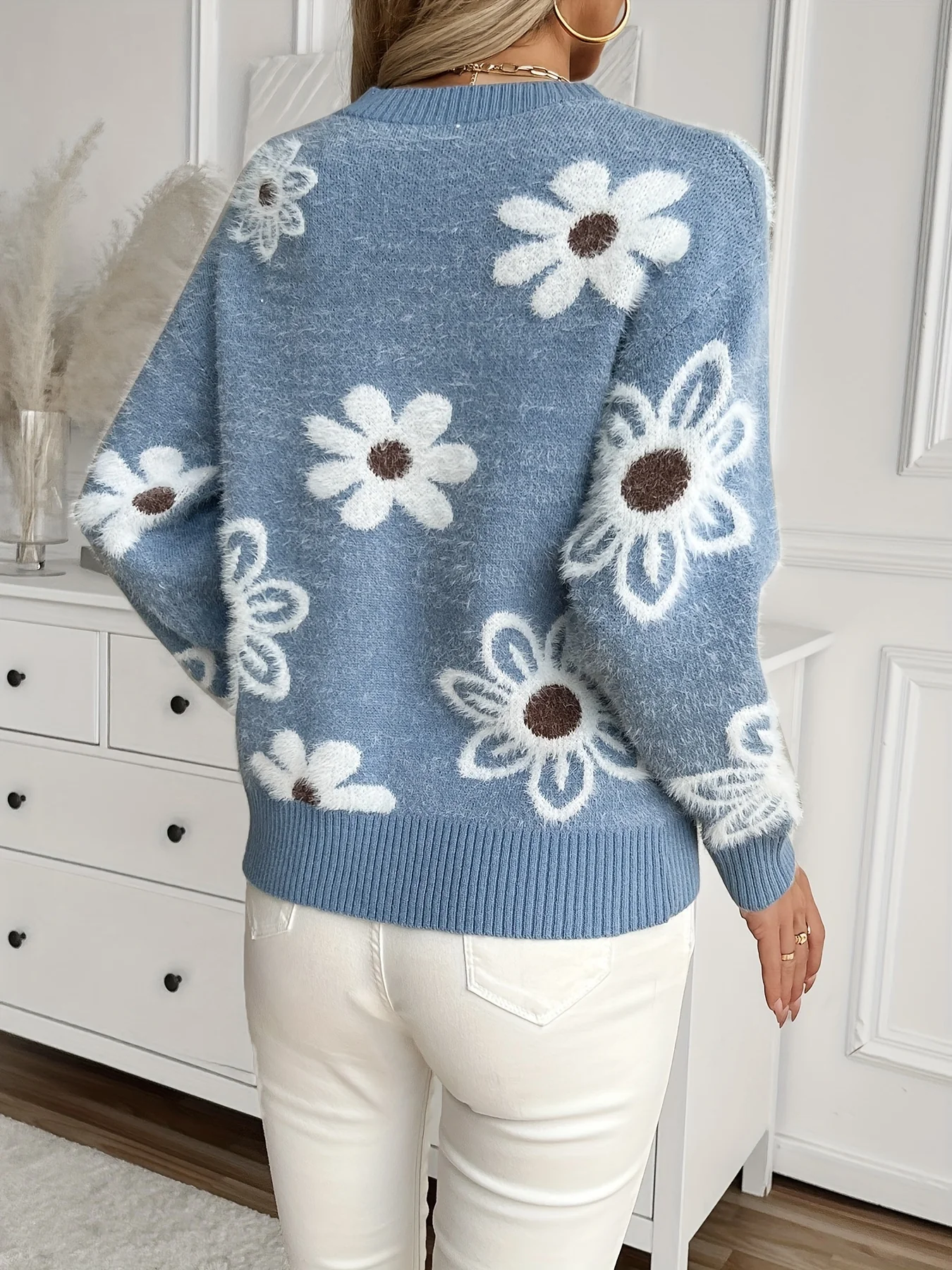 Madeleine - Pull floral pour femmes – Image 8