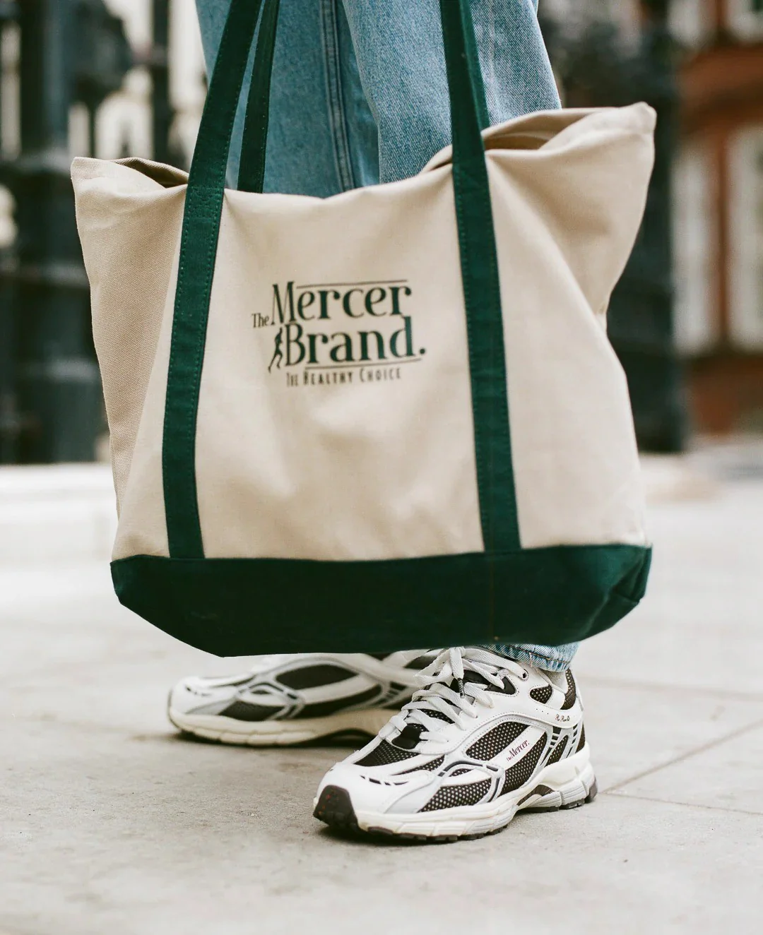 The Mercer | Les baskets ''The Re-Run White Silver'' - Marron / Blanc – Image 3