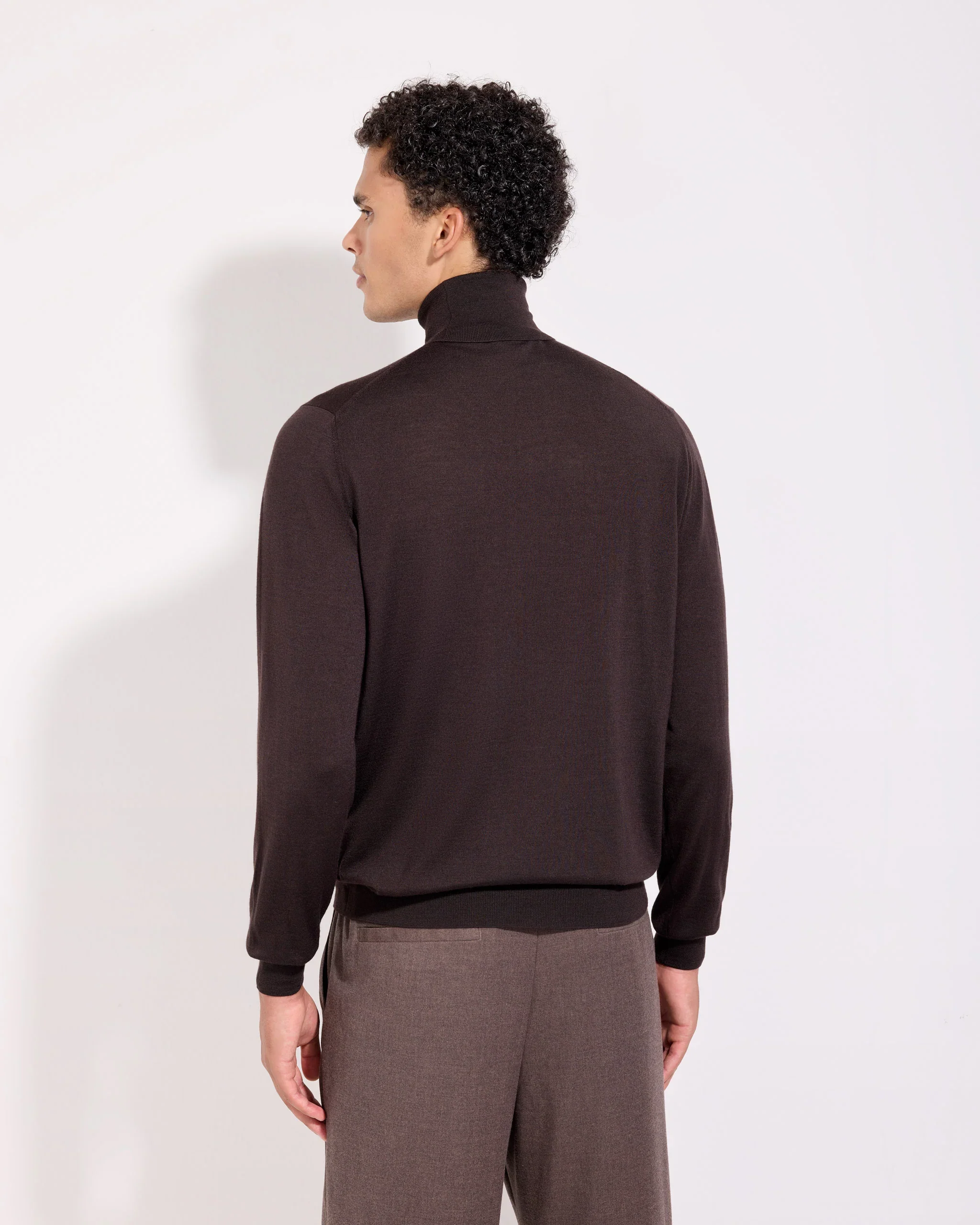 Filippo De Laurentiis | Pull à col roulé en laine mérinos royale - Marron – Image 5