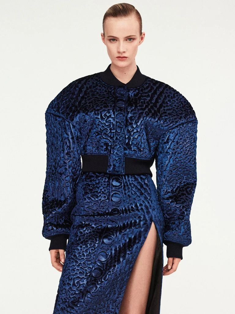 BOMBER COURT – Image 3