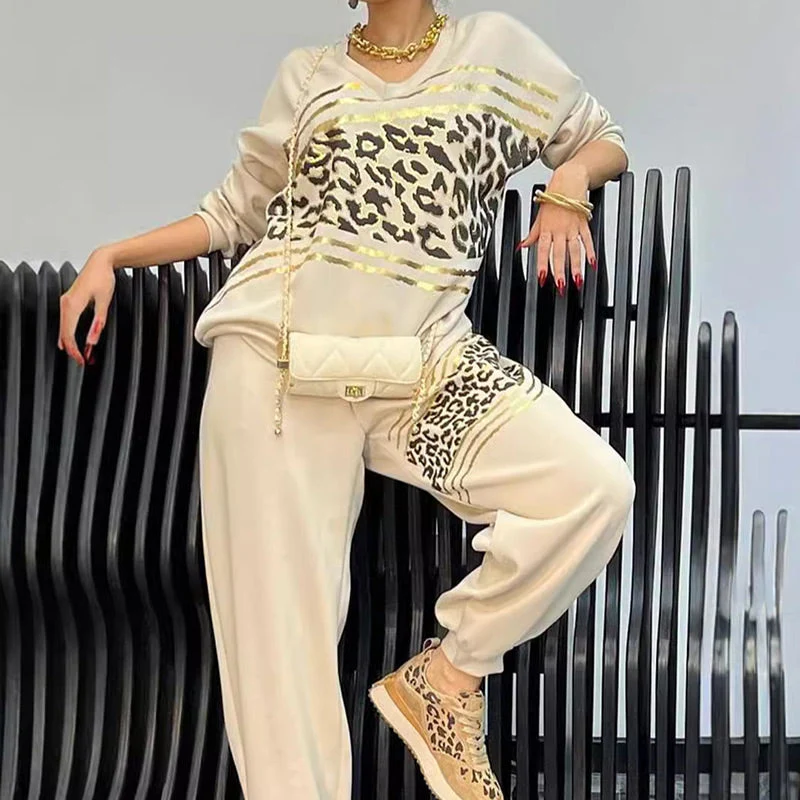 Audrey - Ensemble Sportif Léopard 2 Pièces pour Femme – Image 6