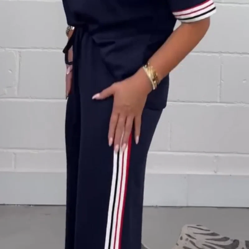 Milla - T-shirt à manches courtes avec rayures latérales et pantalon de jogging pour femme – Image 6